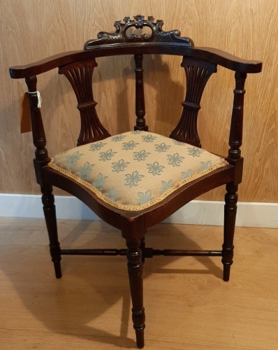 Edwardian corner chair